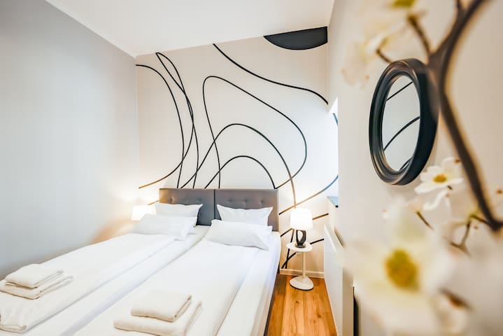 ※ Flatista Homes – Rudolf ※3BR gallery image 2