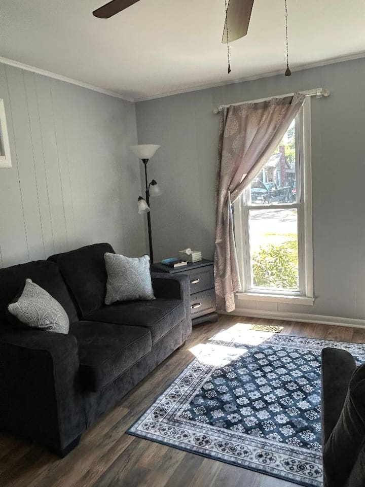 Cypress Cottage - Boonville, IN