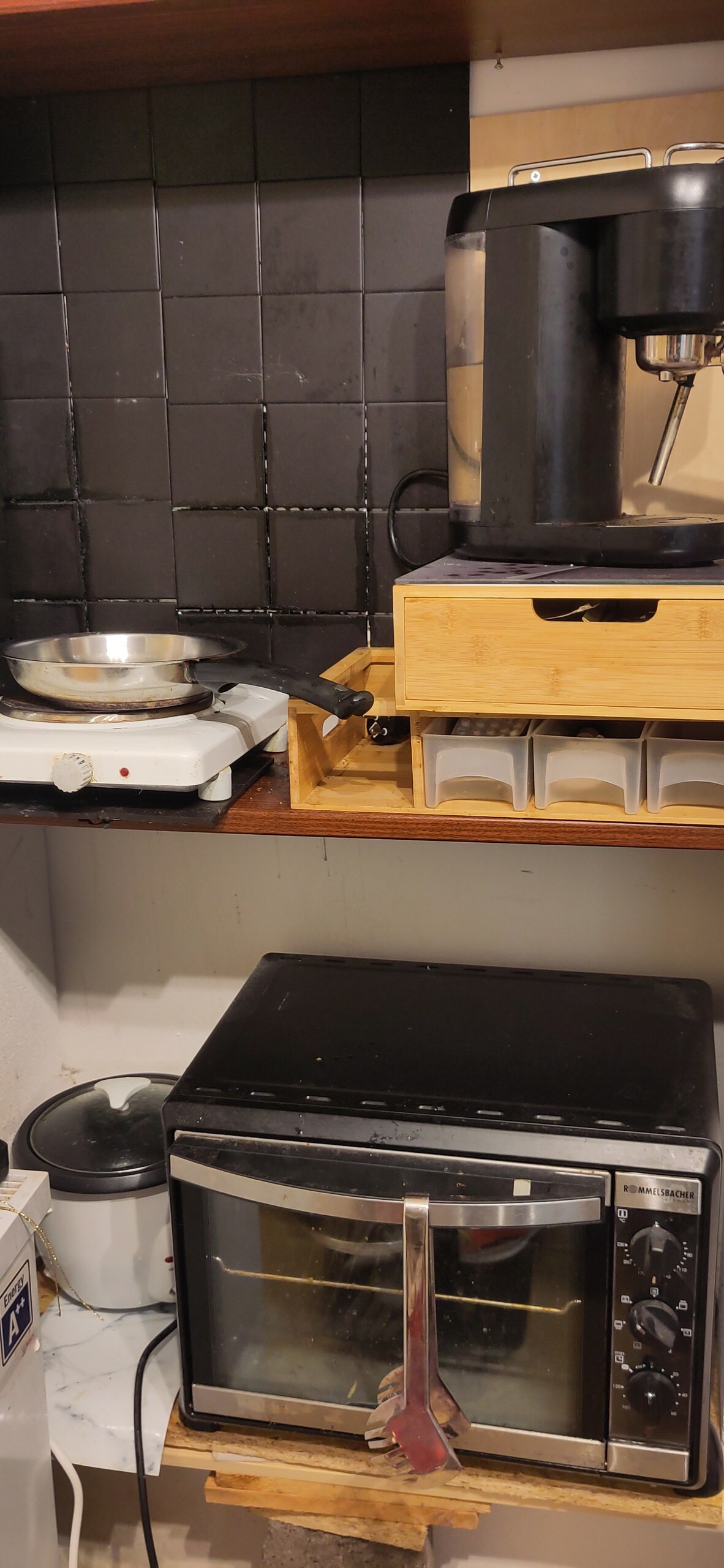 Top performing Airbnb: 1 double+1 single bed apartment in Pankow