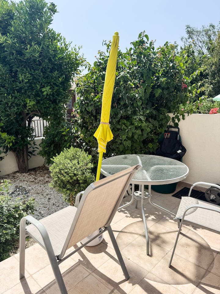 2 Bedroom Townhouse Close To The Sea - Paphos