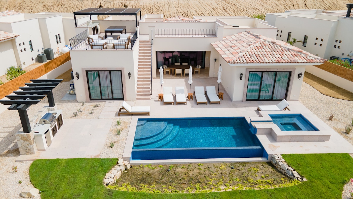 Luxury Stay in Diamante — 4 bedroom vacation rental in Cabo San Lucas
