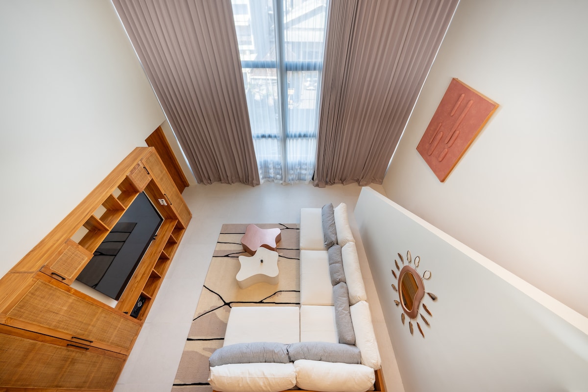 Rental unit in Denpasar Barat · 1 bedroom · 1 bed · 1 private bath, comparable Airbnb