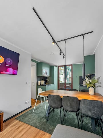 ※ Flatista Homes – Ludwig ※3BR gallery image 2