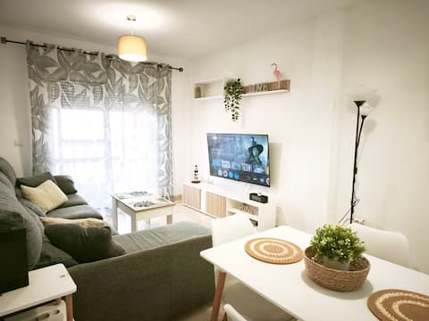 Anuncio de Airbnb popular: Ideal apartment beach and Doñana park en Almonte