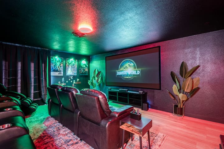 Family Oasis•King beds•Theater•Arcades•Msg chair