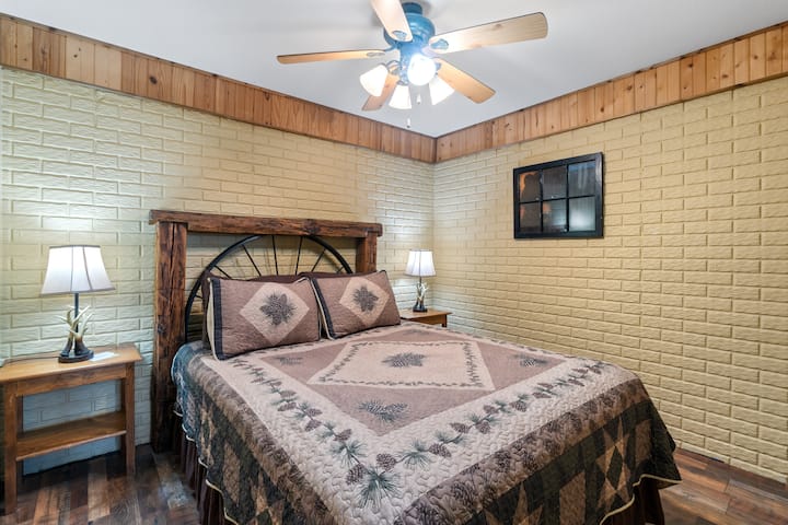 غرفة النوم 2