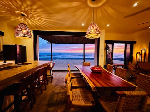 Casa Magica - A Beachfront Oasis