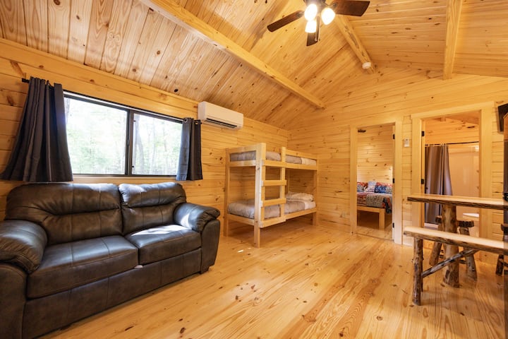 Campground Cabin| 25 Min/16 Mi To Gillette Stadium - Southwick's Zoo, Mendon