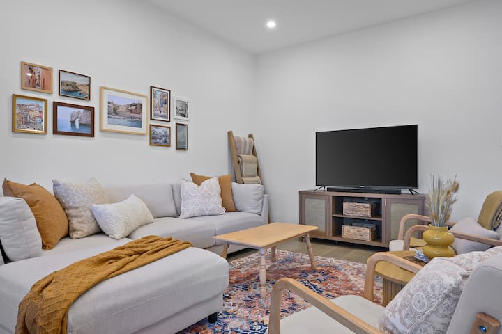Brand New Invermere Getaway | Steps To Downtown - Invermere