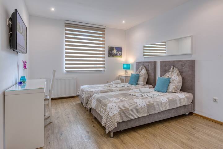 Comfort Doppelzimmer In Lohmar - Troisdorf