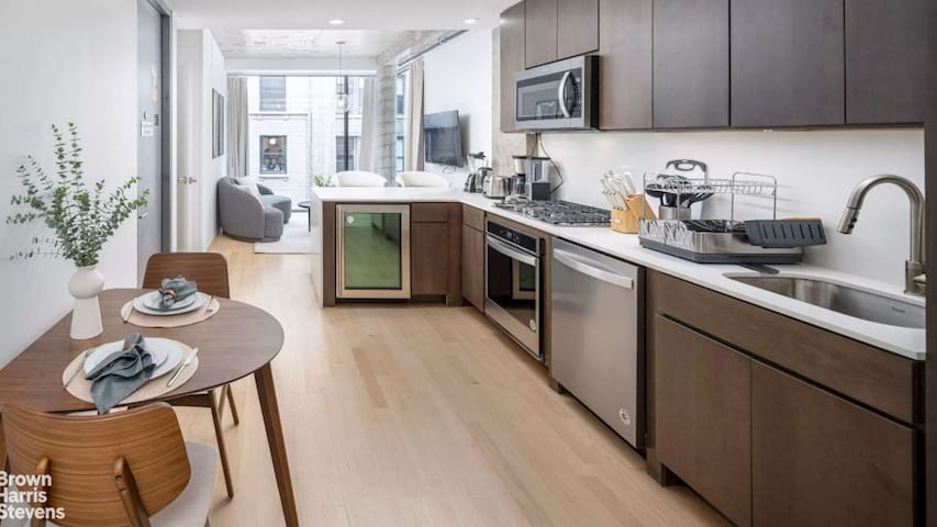 Chelsea Apartment with Terrace