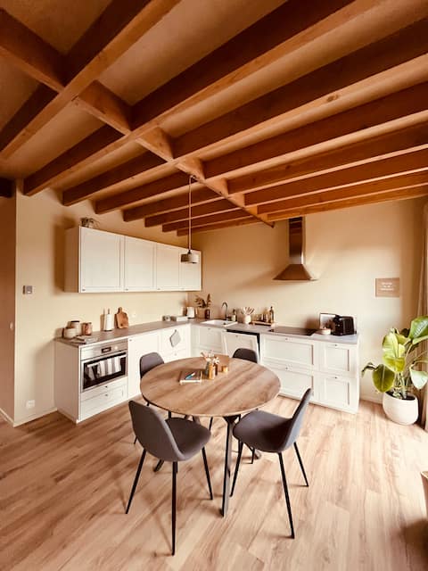 Popular Airbnb listing: The Poverleute in Kortrijk