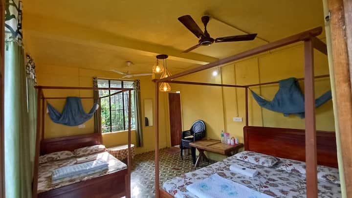 غرفة النوم 1