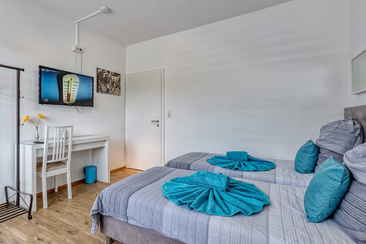 Comfort Doppelzimmer In Lohmar - Troisdorf