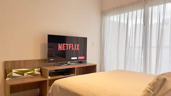 Smart TV Samsung de 50 polegadas.