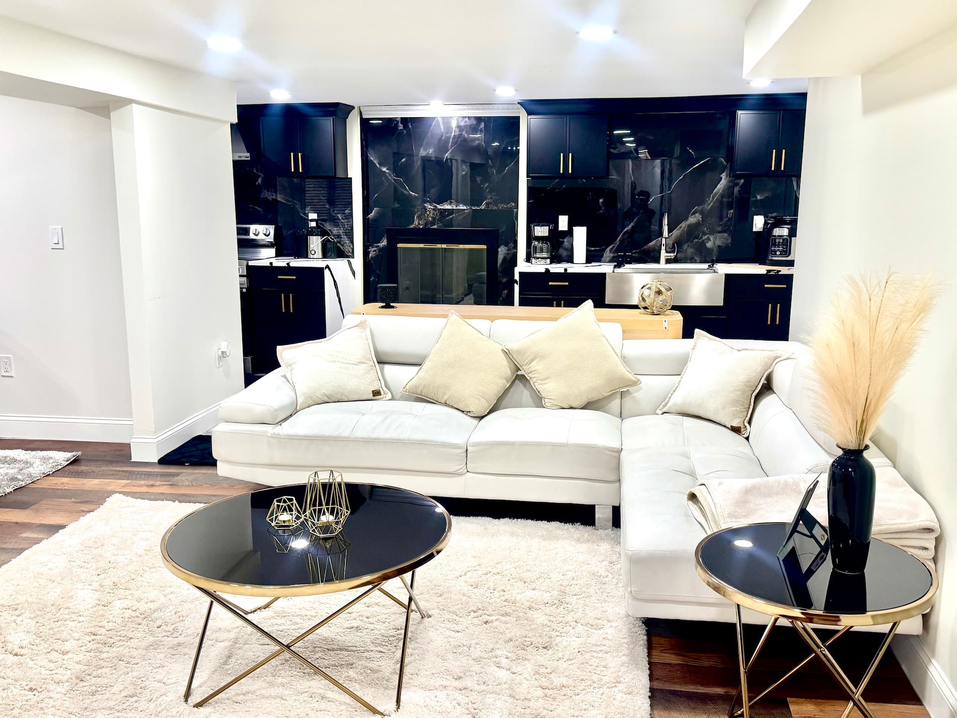 The Luxe Hideaway Apartment in Colonia