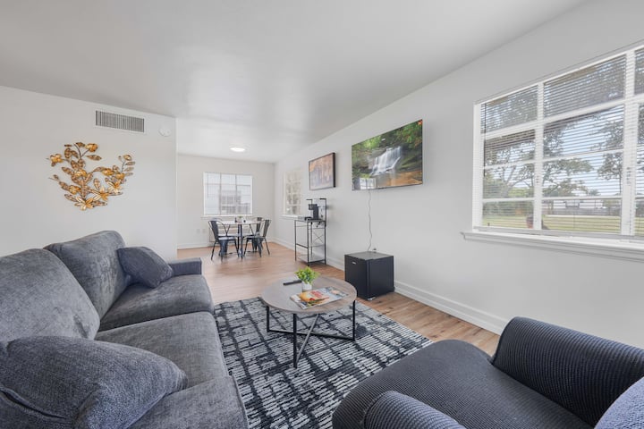 Prime 2br – Midway Between Lsu & Downtown Br! - バトン・ルージュ, LA