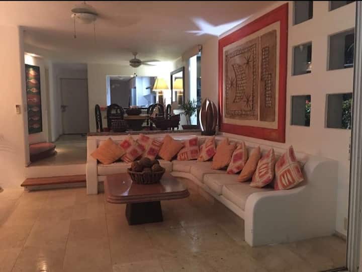 Casa Marina Ixtapa Junto Al Mar - Zihuatanejo