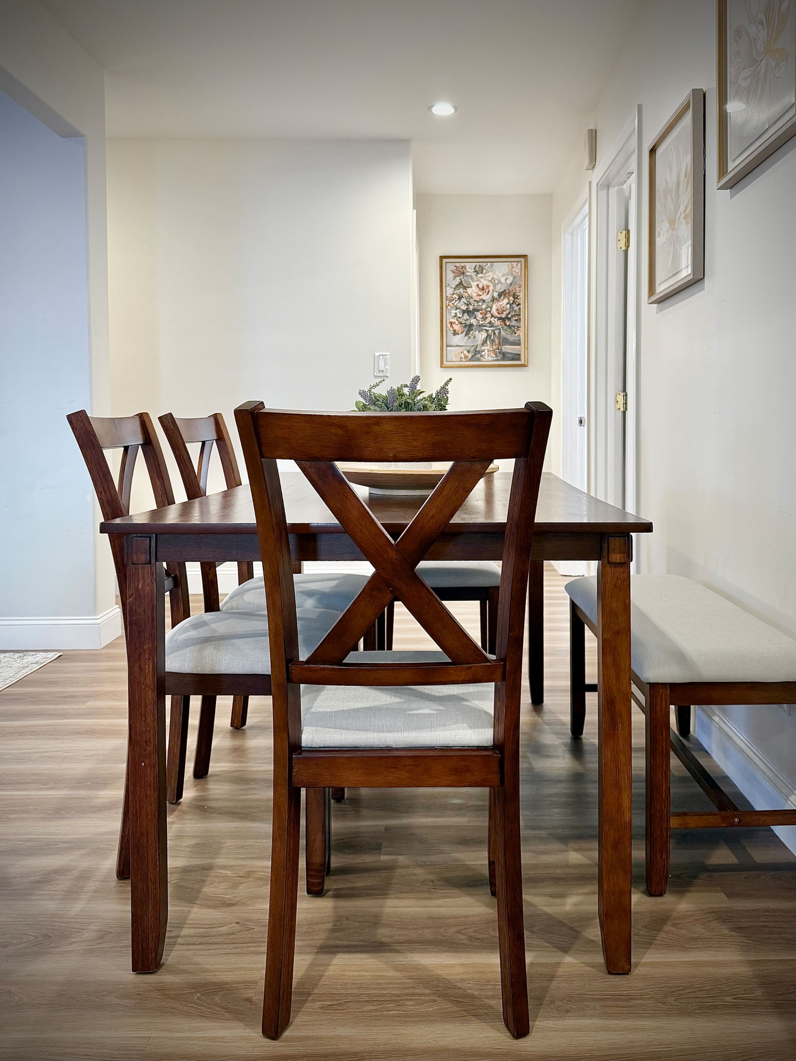 Home in South San Francisco · ★5.0 · 3 bedrooms · 4 beds · 2 private baths - Image 17