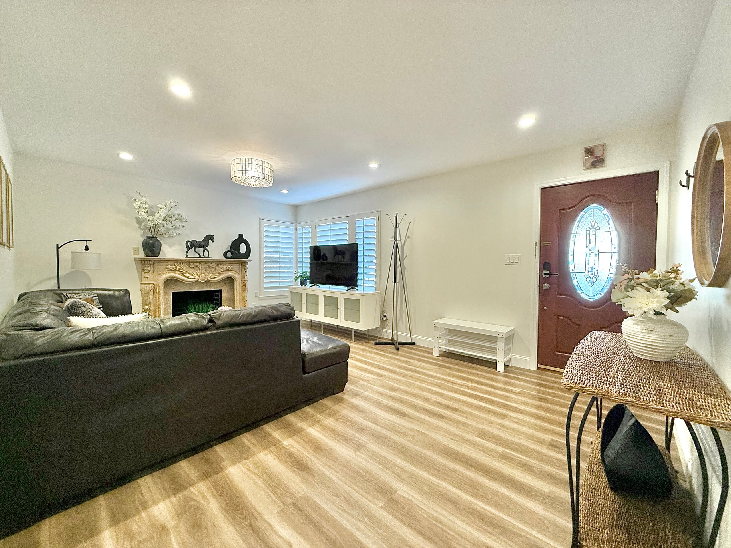 Home in South San Francisco · ★5.0 · 3 bedrooms · 4 beds · 2 private baths - Image 7