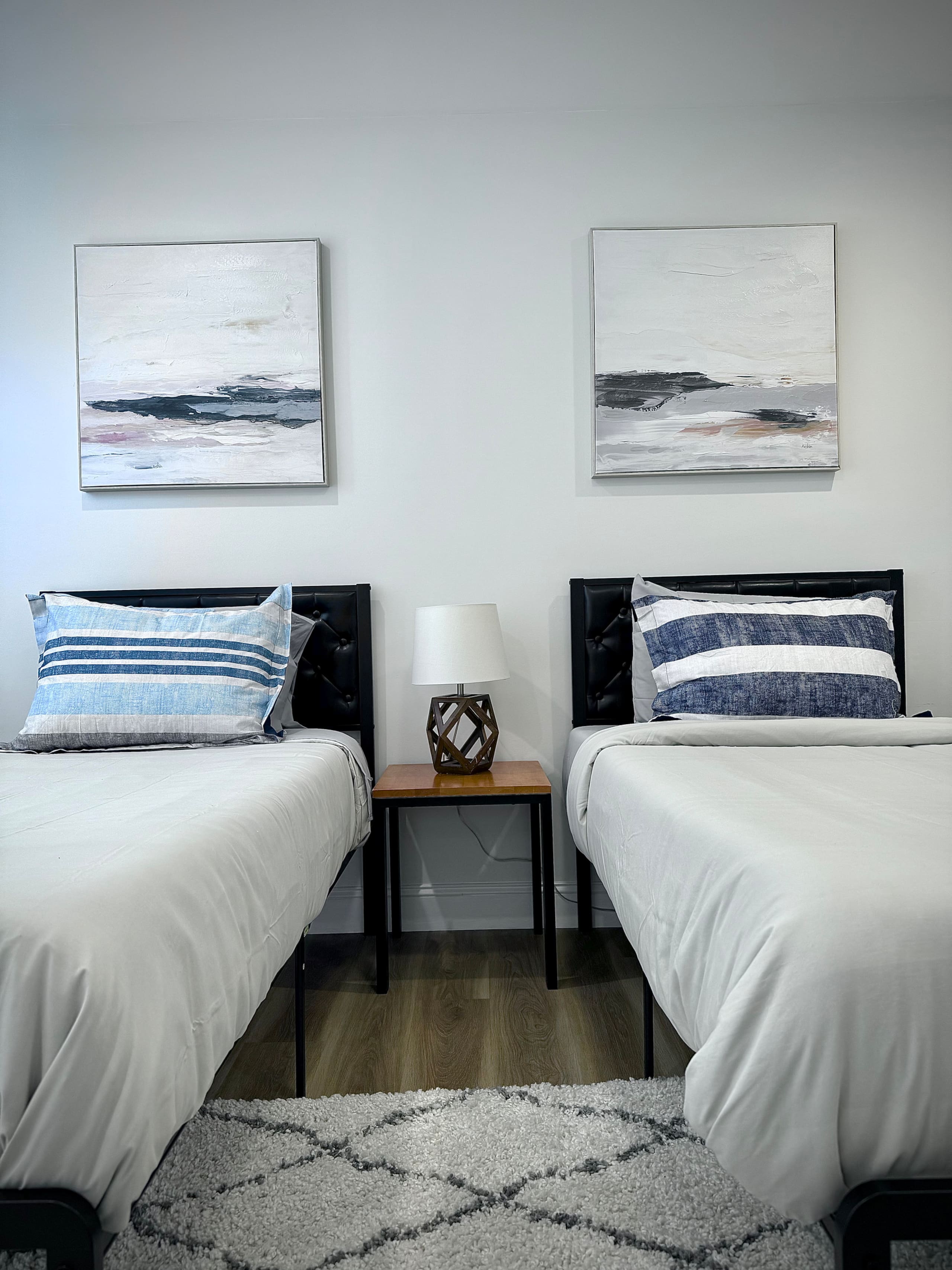 Home in South San Francisco · ★5.0 · 3 bedrooms · 4 beds · 2 private baths - Image 18