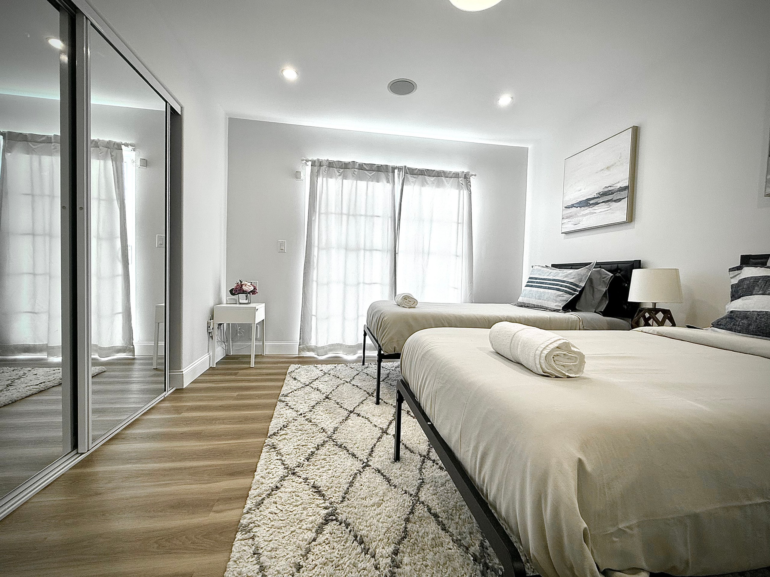 Home in South San Francisco · ★5.0 · 3 bedrooms · 4 beds · 2 private baths - Image 24