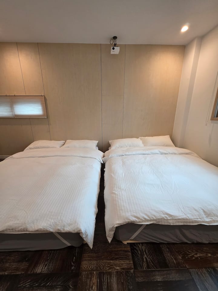 საძინებელი 3