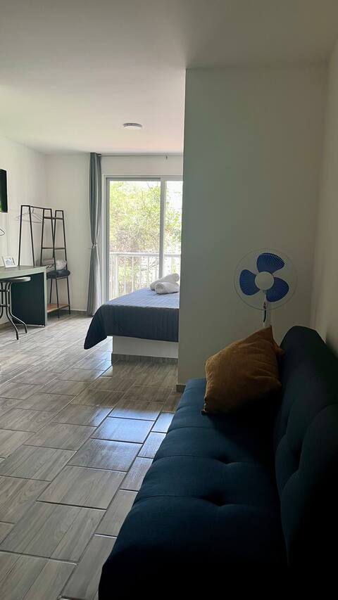 Top Airbnb: Jubilee Lofts in Peña de Bernal + bottle of wine in Bernal