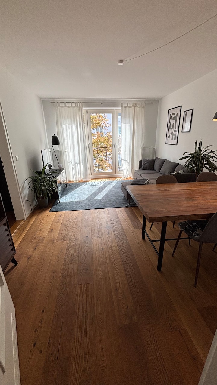 Moderne Wohnung Im Herzen Der Maxvorstadt - München