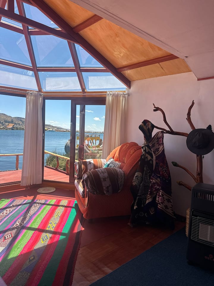 Titicaca Lodge Flotante - Puno