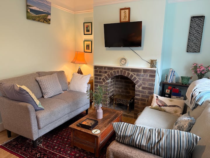 Charming Cottage With Garden In Historic Old Town - Eastbourne