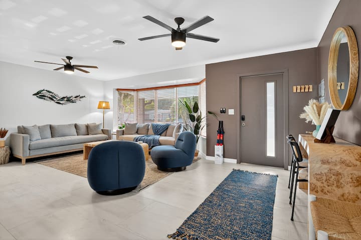Imperial Palm  Heated Pool, Mini Golf, Game Room! - Fort Lauderdale