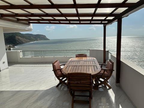Penthouse in Bahia de Caraquez
