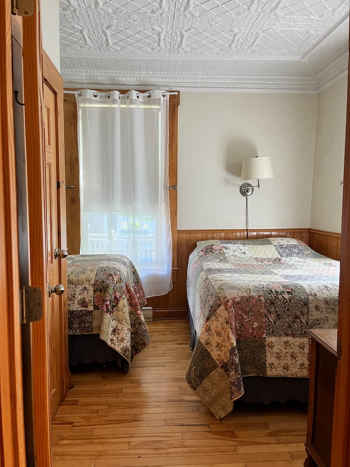 საძინებელი 2