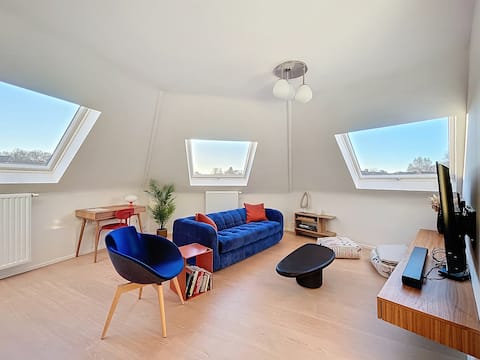 Top performing Airbnb: Renovated apartment 2025 · 2 bedrooms · Wezembeek Tram 39 in Vlaams Brabant