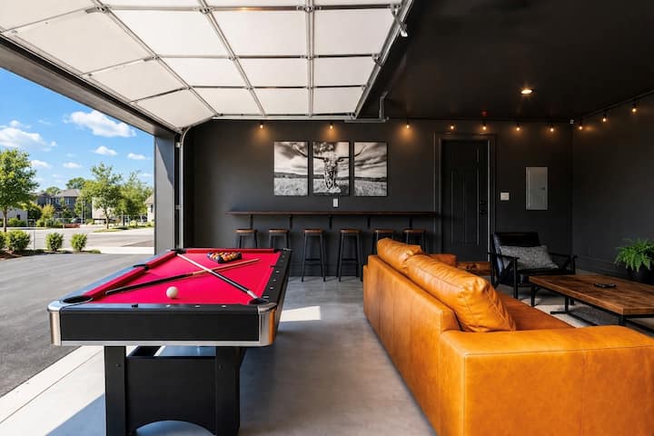Luxury 4br Home W/ Game Room, 10 Beds & Nash Vibes - Nashville, TN