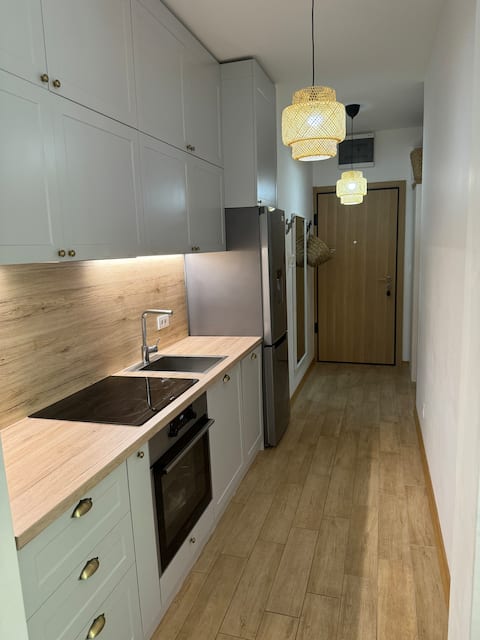Popular Airbnb listing: Charming Budva Flat • Free Garage • in Dubovica