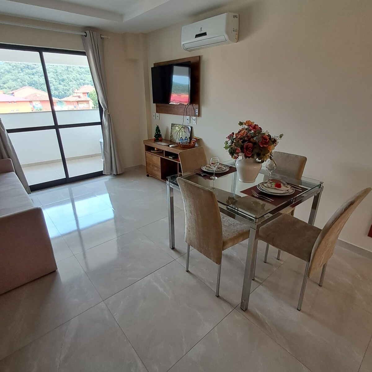 Successful Airbnb property: Cozy flat in Itacurucá Marina in Mangaratiba
