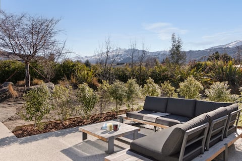 Speargrass Retreat