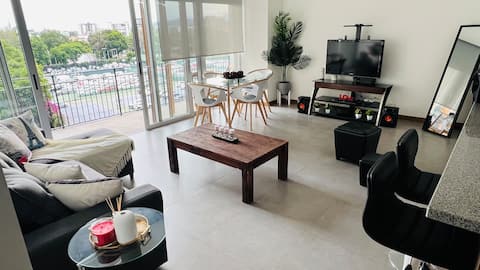 ID Vertical Satellite-2BR balcony+GYM next to MundoE