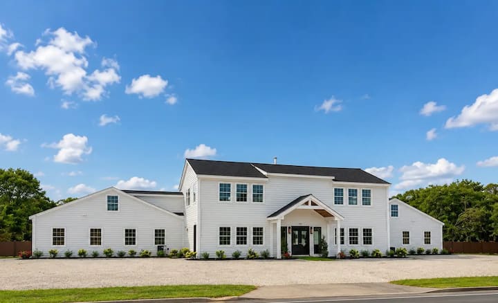 The Henry - Avalon, NJ