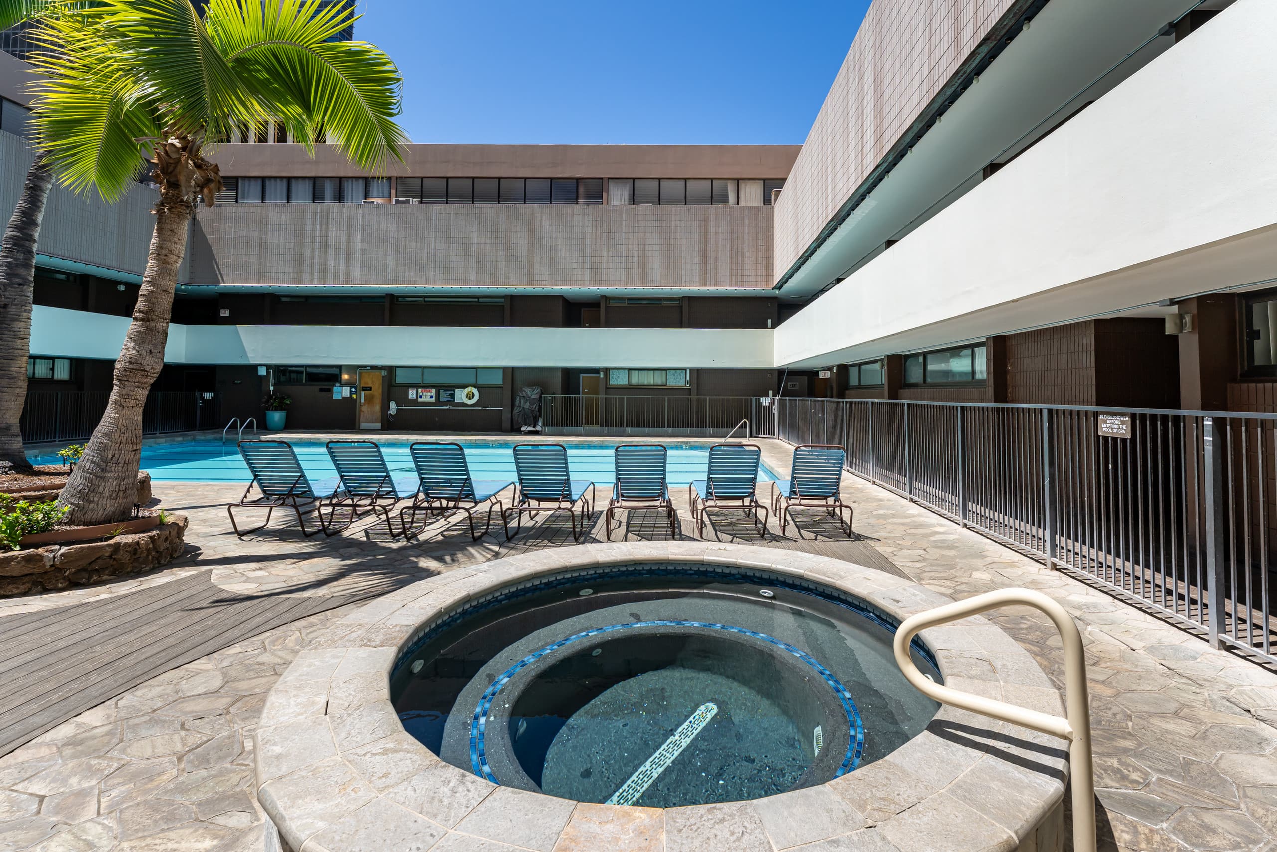 Honolulu Hideaway | Parking Included - Image 38