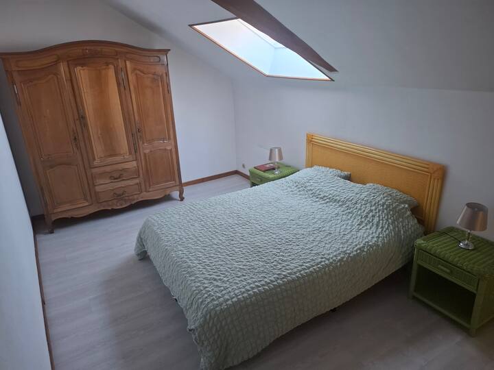 ตู้ขนาดใหญ่ ม่านบังแสงแบบแมนนวล