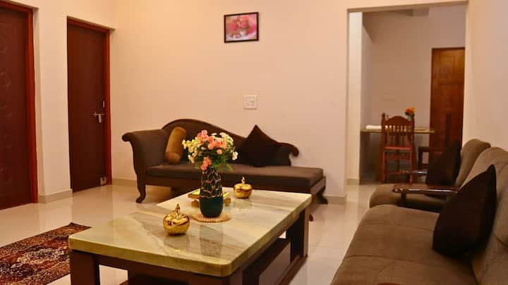 Living room image 1