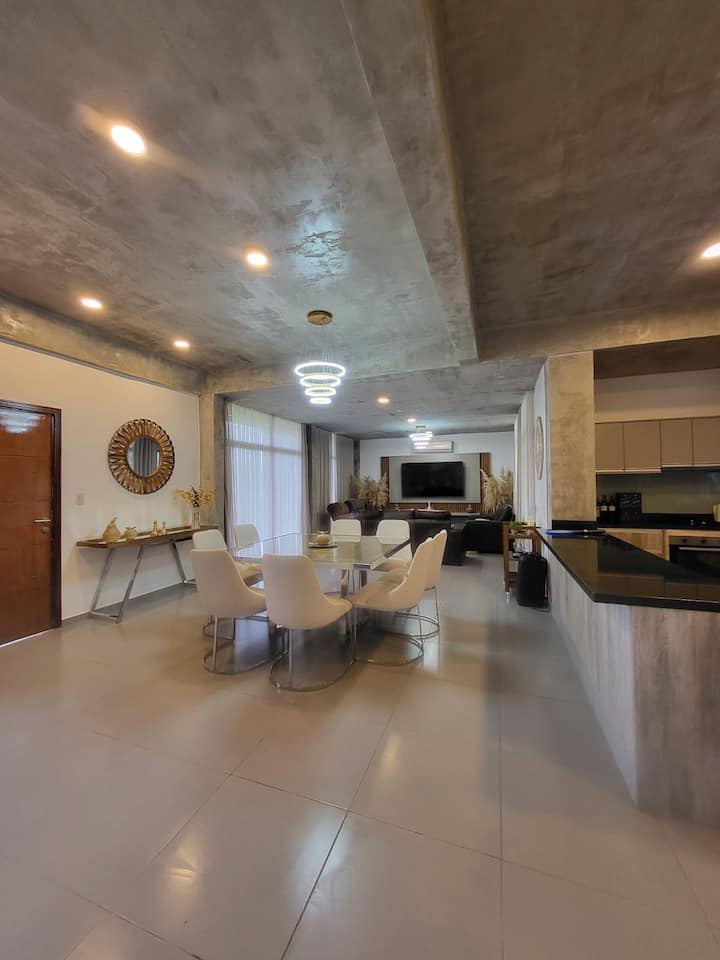 Casa Vacacional, Anfiteatro San Bernardino - Paraguay