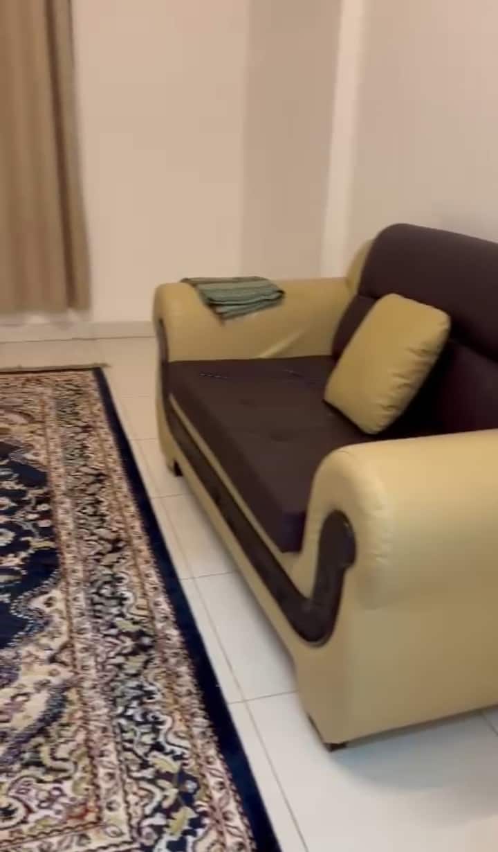 شقة للايجار في مركز المدينة - Salalah