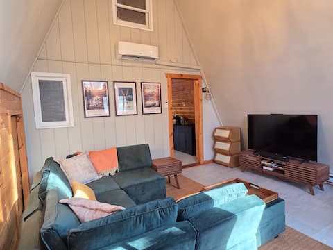 Successful Airbnb property: A - Frame Cabin with Hot Tub | 6 min to Gore Ski in North Creek