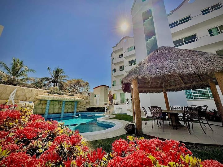 Ocean View Apartment and Golf Club