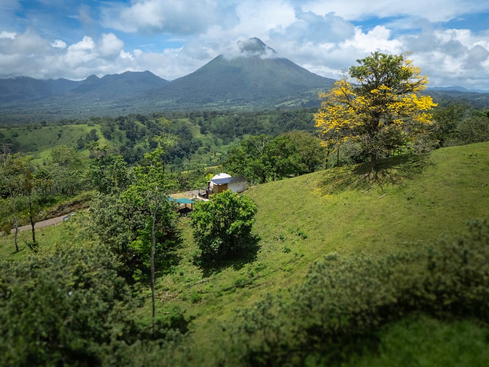 A glamping dome facing Arenal Volcano, La Fortuna, Alajuela, Costa Rica, photo 8 of 10