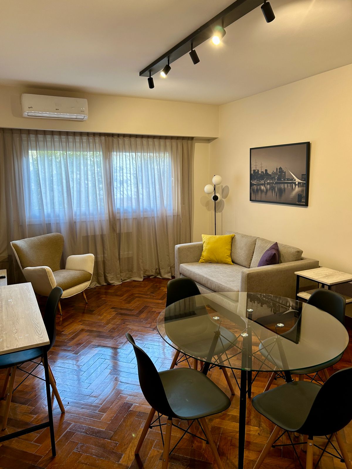 Departamento de 3 ambientes con 2 dormitorios en San Telmo